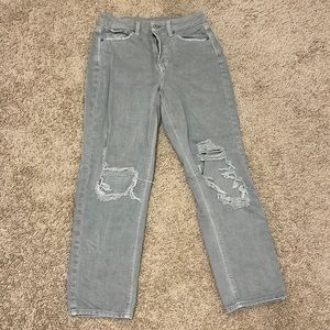 American Eagle size 4 ankle cut jeans